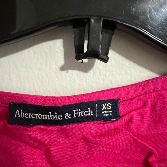 Abercrombie & Fitch pink wrap around polka dot dress - Picture 3 of 3